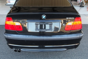 2003 BMW 330i ZHP thumbnail