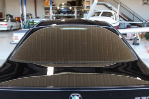 2003 BMW 330i ZHP thumbnail
