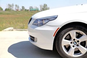 2008 (E61) BMW 535Xi Sport Wagon thumbnail