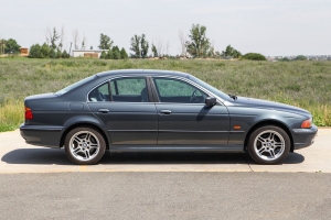 2000 BMW 528i thumbnail