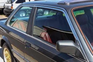 1987 BMW (E30) 325iS thumbnail