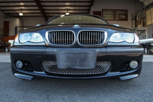 2003 BMW 330i ZHP thumbnail