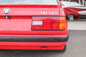 1991 BMW (E30) 318iS thumbnail