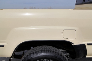 1986 Toyota EFI Turbo 4x4 Pickup thumbnail