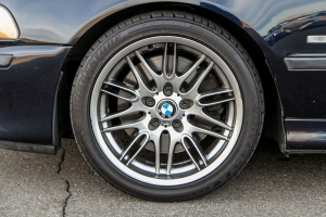 2002 BMW (E39) M5 thumbnail