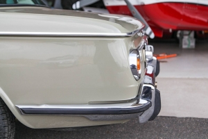 1972 BMW 2002 thumbnail