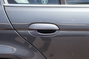 2000 BMW 528i thumbnail