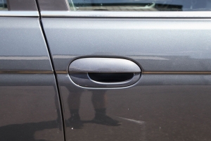 2000 BMW 528i thumbnail