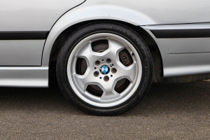 1997 BMW M3 Sedan (M3/4/5) thumbnail