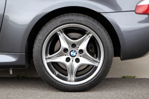 2002 BMW M Roadster thumbnail