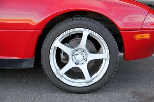 1997 (NA- First Gen) Mazda MX5 Miata thumbnail