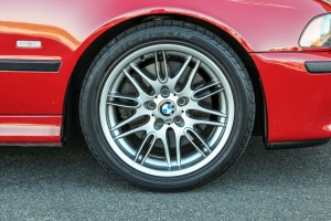 2003 BMW (E39) M5 thumbnail