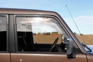 1991 JDM Toyota Land Cruiser HZJ77 thumbnail