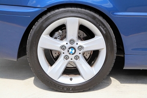2004 BMW 325Ci thumbnail