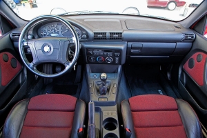 1995 BMW (E36/5) 318ti Club Sport thumbnail