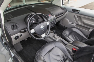 2005 Volkswagen New Beetle Convertible GLS Turbo thumbnail