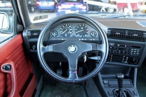 1987 BMW (E30) 325iS thumbnail