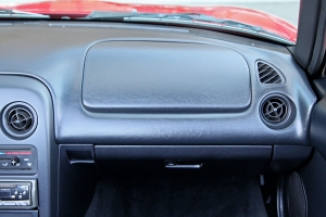 1997 (NA- First Gen) Mazda MX5 Miata thumbnail