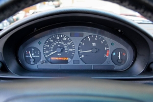 1995 BMW (E36/5) 318ti Club Sport thumbnail