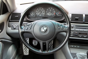 2004 BMW 325Ci thumbnail