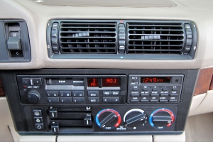 1994 BMW 525i thumbnail