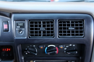 2002 Toyota Tacoma 4X4 Extra Cab SR5 thumbnail