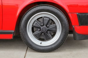 1983 Porsche 911 SC Coupe thumbnail