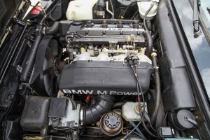 1988 BMW E30 M3 thumbnail