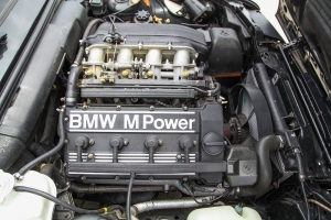 1988 BMW E30 M3 thumbnail