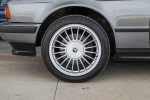 1992 BMW 525IX Touring (European Import) thumbnail