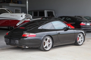 1999 Porsche 996.1 911 Carrera thumbnail