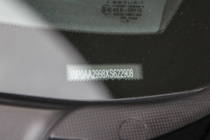 1999 Porsche 996.1 911 Carrera thumbnail