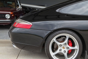1999 Porsche 996.1 911 Carrera thumbnail