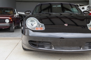1999 Porsche 996.1 911 Carrera thumbnail