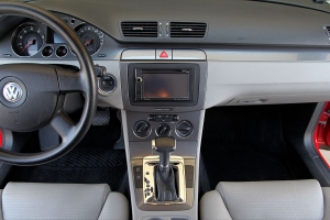 2008 Volkswagen Passat Wagon 2.0T thumbnail