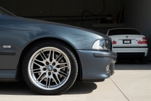 2000 BMW (E39) M5 thumbnail