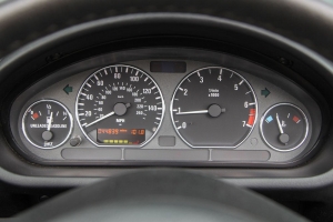 2000 BMW Z3 2.3 Roadster thumbnail