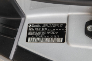 2000 BMW Z3 2.3 Roadster thumbnail
