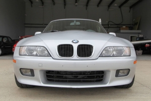 2000 BMW Z3 2.3 Roadster thumbnail