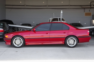 2001 BMW 740i M Sport thumbnail