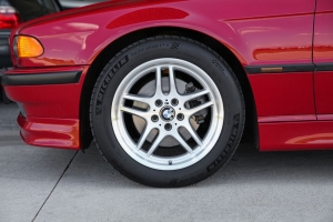 2001 BMW 740i M Sport thumbnail