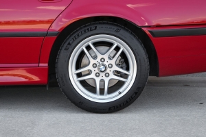 2001 BMW 740i M Sport thumbnail