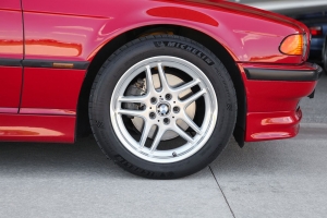 2001 BMW 740i M Sport thumbnail
