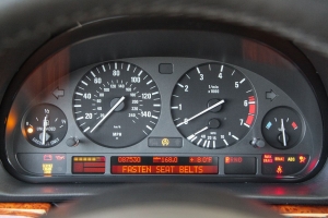 2001 BMW 740i M Sport thumbnail
