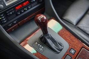 2001 BMW 740i M Sport thumbnail