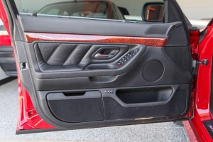 2001 BMW 740i M Sport thumbnail