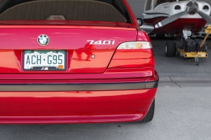 2001 BMW 740i M Sport thumbnail