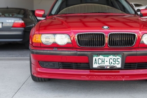 2001 BMW 740i M Sport thumbnail