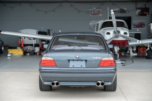 2001 BMW (E38) 740i M Sport thumbnail
