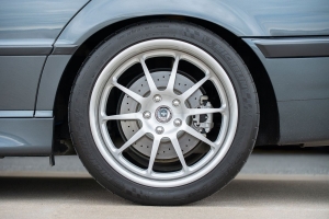 2001 BMW (E38) 740i M Sport thumbnail